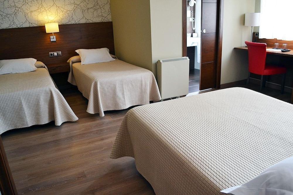 Hotel Piramide Πόρτο Νόβο Εξωτερικό φωτογραφία