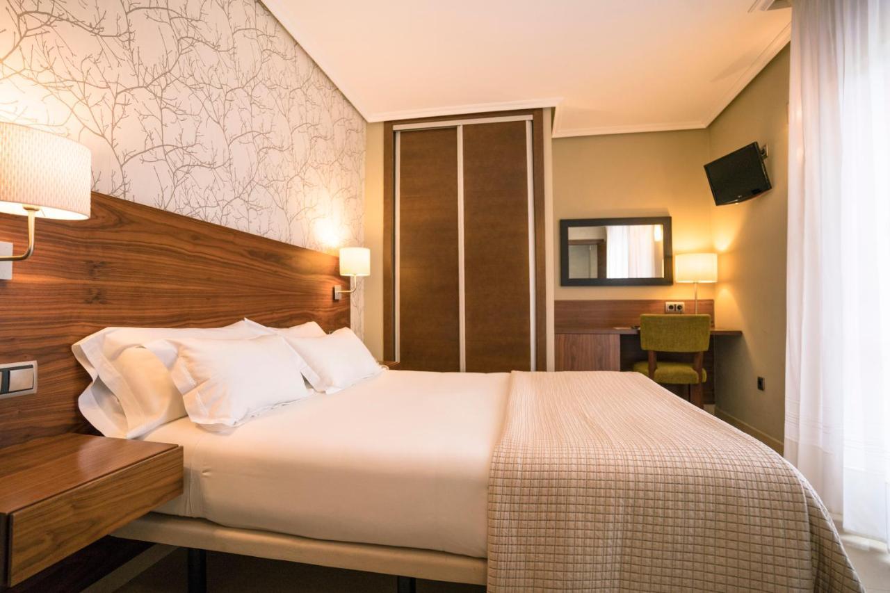 Hotel Piramide Πόρτο Νόβο Εξωτερικό φωτογραφία