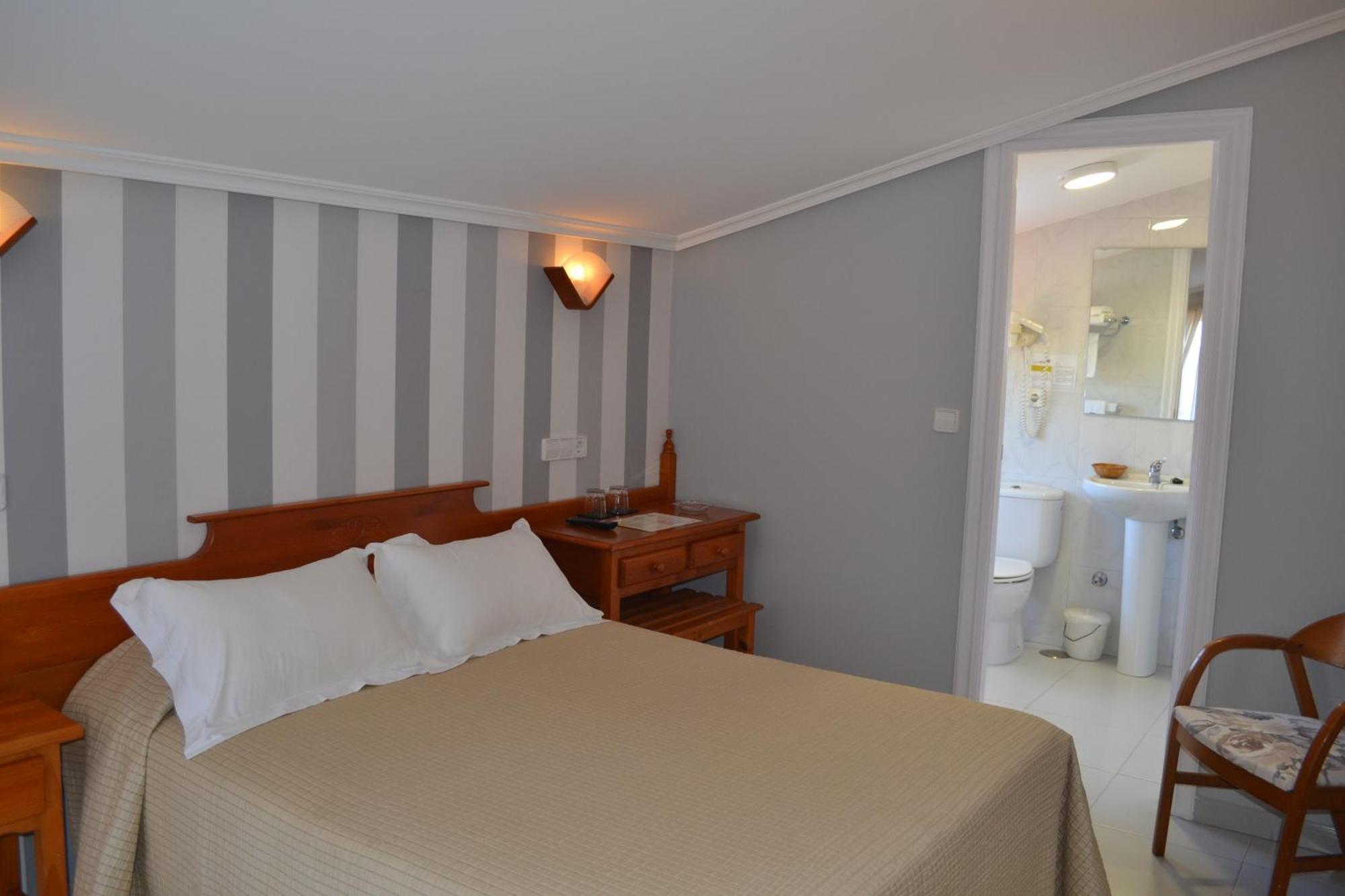 Hotel Piramide Πόρτο Νόβο Δωμάτιο φωτογραφία